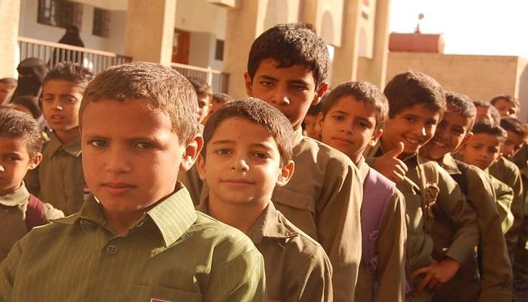 إعفاء الطلاب في اليمن من الالتزام بالزي المدرسي 