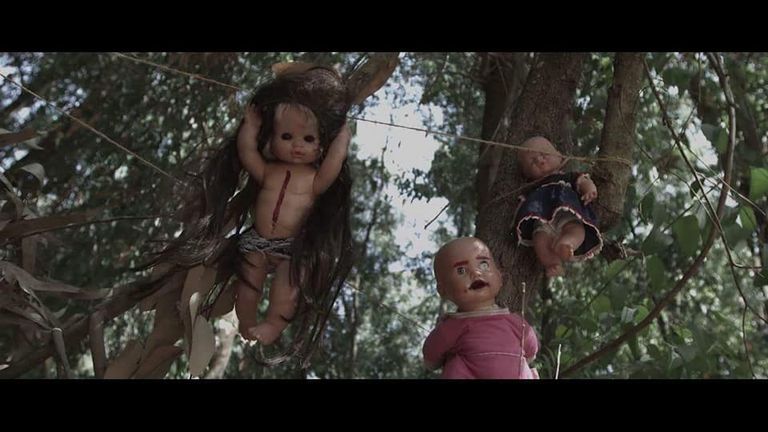 من الفيلم القصير المستوحى من "مصحة الدمى"