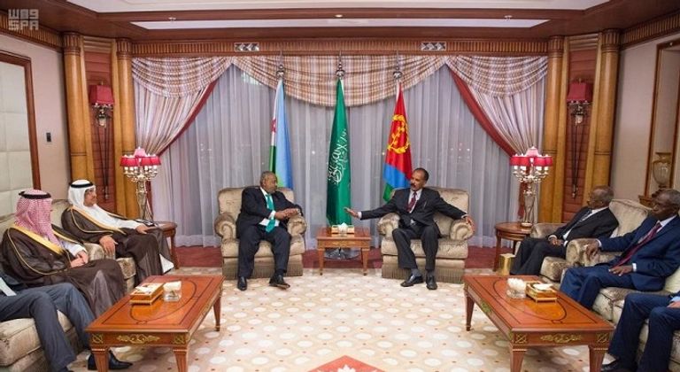 الاجتماع التاريخي بين الرئيس الإريتري ونظيره الجيبوتي في جدة الاجتماع التاريخي بين الرئيس الإريتري ونظيره الجيبوتي في جدة