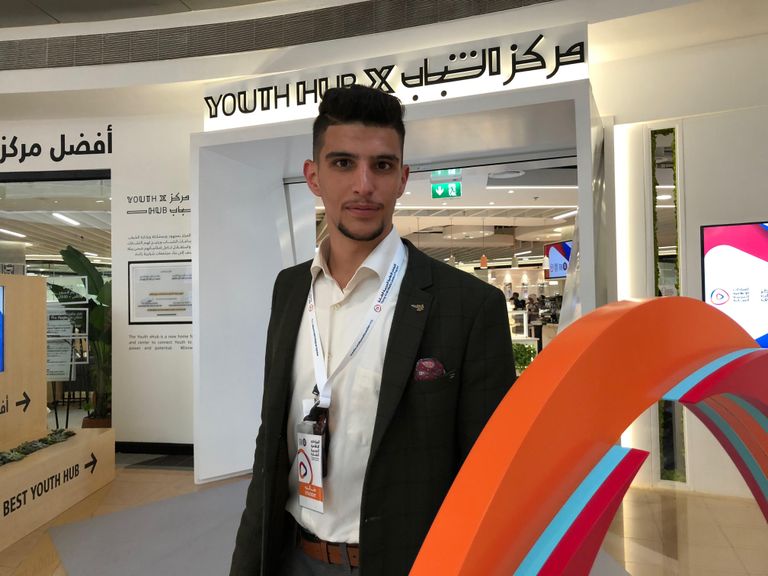 ١٠٠ شاب وشابة في النسخة الثانية من برنامج القيادات الإعلامية الشابة