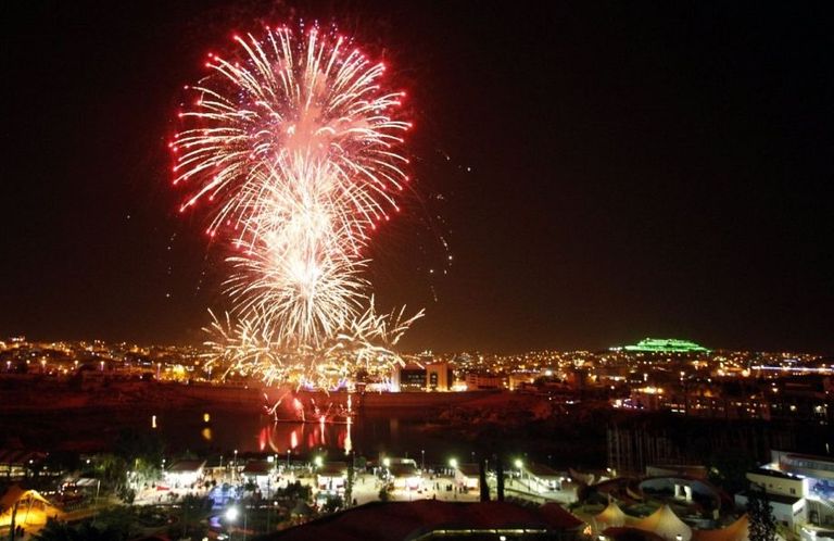 ازدهار الرحلات السياحية في صيف المملكة