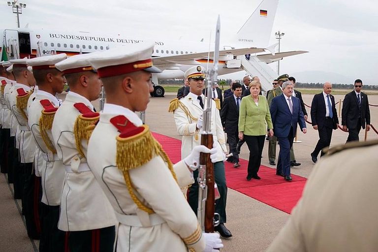 استقبال المستشارة الألمانية في الجزائر