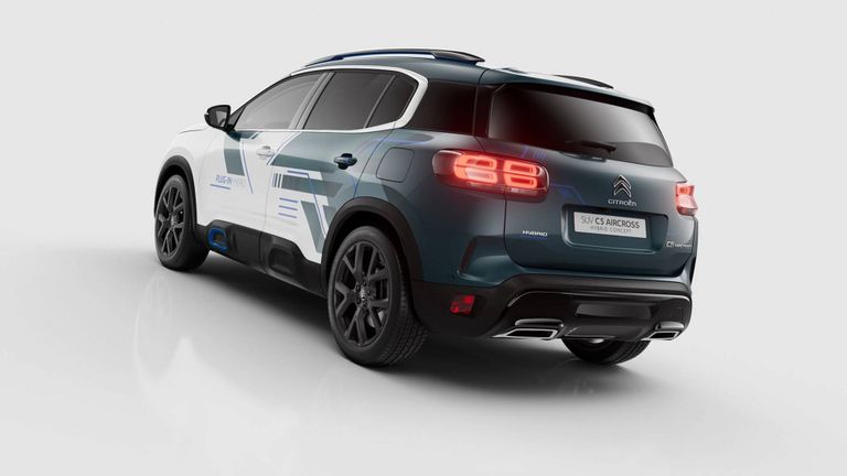  سجل حضورك بصورة سيارة على ذوقك - صفحة 30 133-033303-citroen-hybrid-version-aircross-2