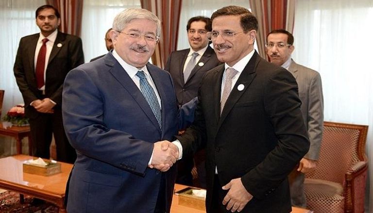 رئيس الحكومة الجزائرية يستقبل وزير الاقتصاد الإماراتي