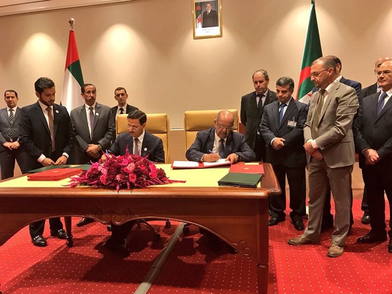 توقيع اتفاقيات بين الجزائر ودولة الإمارات العربية المتحدة رئيس الحكومة الجزائرية يستقبل وزير الاقتصاد الإماراتي