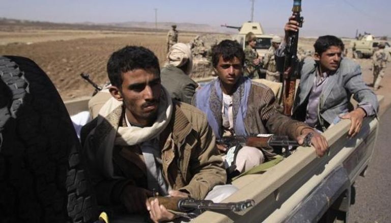 عناصر مسلحة تابعة لمليشيا الحوثي الانقلابية - أرشيفية
