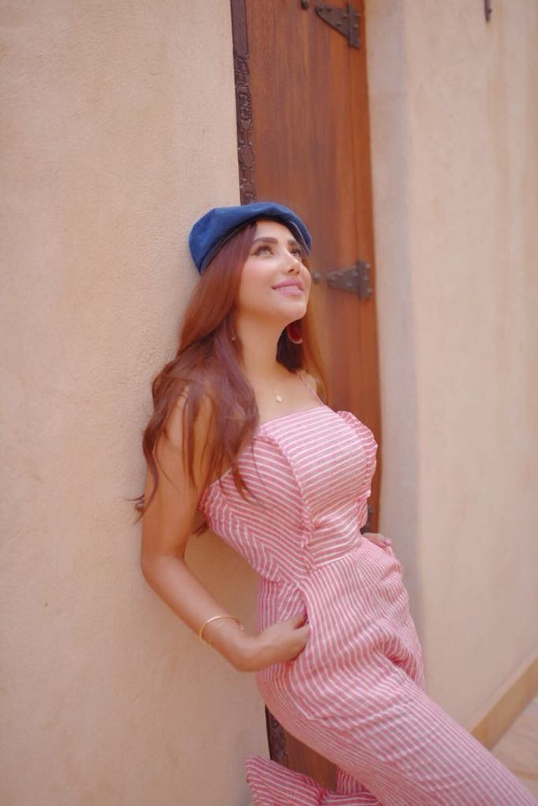 نسرين صديق المغربية ملكة جمال العارضات