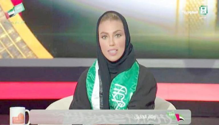 الإعلامية وئام الدخيل أول مذيعة لنشرة أخبار سعودية