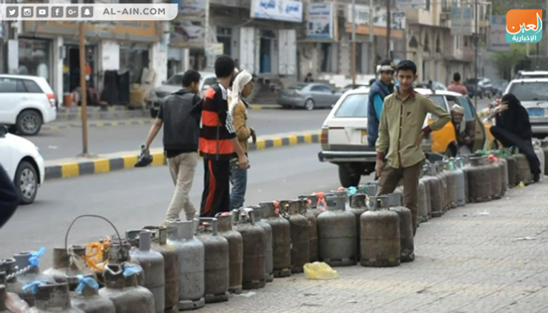 مليشيا الحوثي تدفع صنعاء نحو أزمة وقود طاحنة