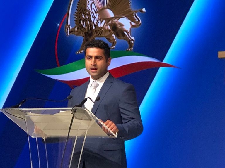 مؤتمر دعم انتفاضة الشعب الإيراني