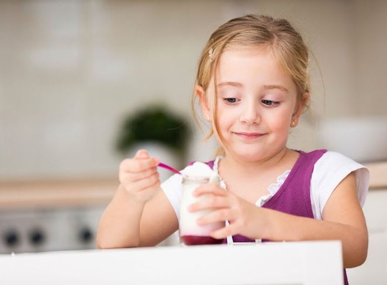 بسكويت الشوفان يعد من الأطعمة الصحية لطفلك أثناء الدراسة