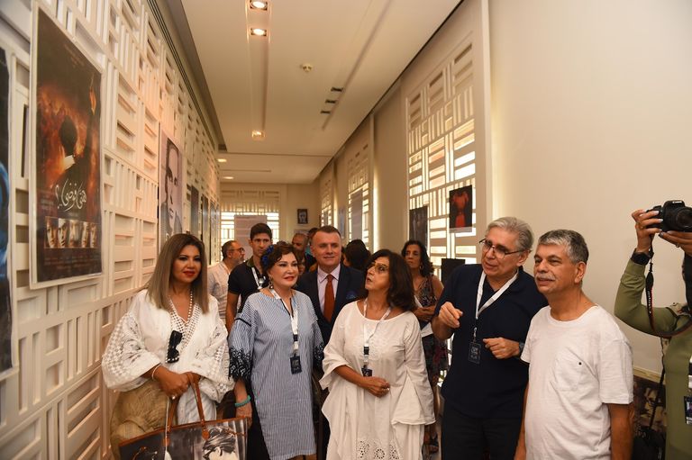 معرض ملصقات يوسف شاهين بمهرجان الجونة