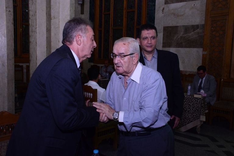 عادل إمام في عزاء المنتج المسرحي المصري سمير خفاجي