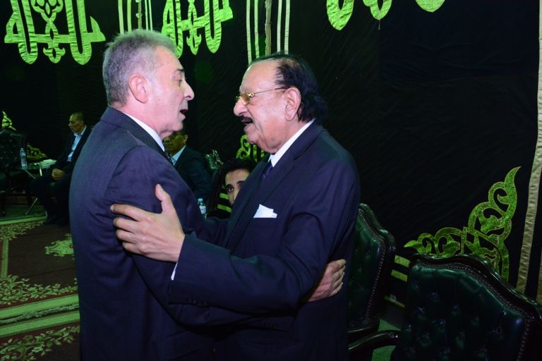 عادل إمام في عزاء المنتج المسرحي المصري سمير خفاجي