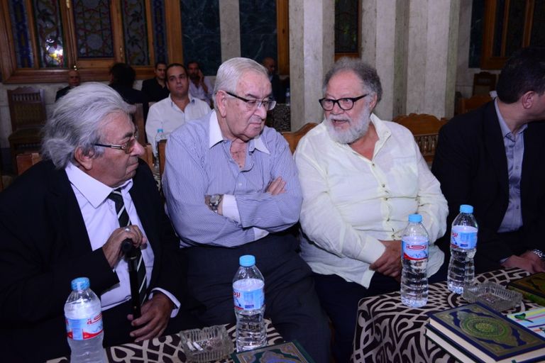 عادل إمام في عزاء المنتج المسرحي المصري سمير خفاجي