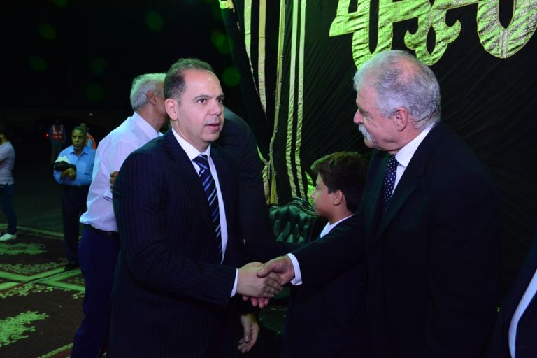 عادل إمام في عزاء المنتج المسرحي المصري سمير خفاجي