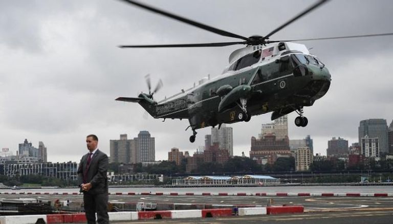 طائرة الرئاسة الأمريكية تحط في نيويورك