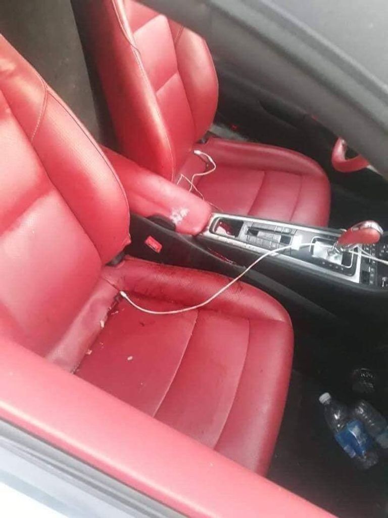 آثار دماء تارة فارس داخل سيارتها