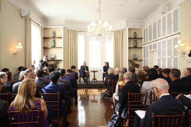 جانب من كلمة الدكتور أنور بن محمد قرقاش