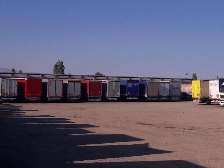 جانب من إضراب الشاحنات في إيران