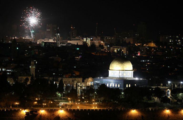 الاحتفالات في العاصمة الفلسطينية القدس الاحتفال بالعام الجديد في تايمز سكوير بنيويورك