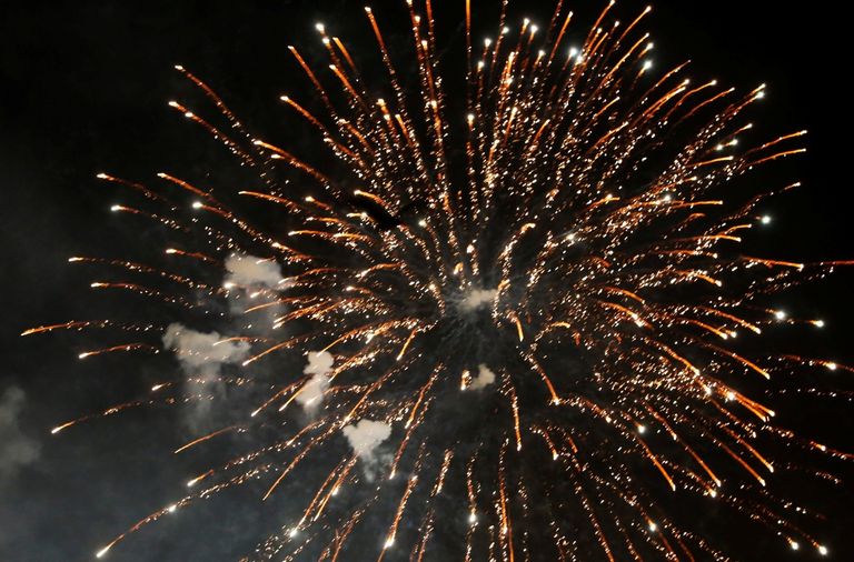 عروض الألعاب النارية في بانكوك احتفالا بالعام الجديد