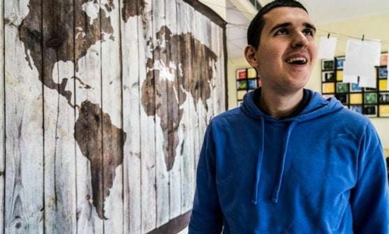 نمساوية تعثر على ابنها المصاب بالتوحد في ميلانو بعد 3 سنوات من اختفائه