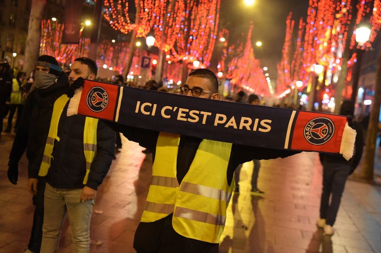 متظاهرو السترات الصفراء في باريس