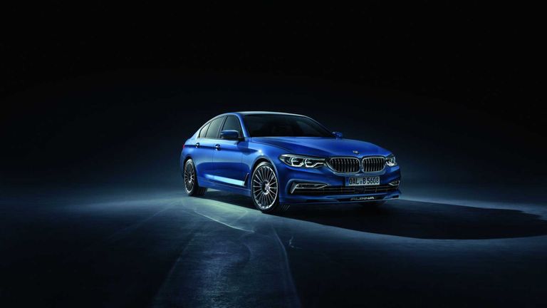 جيرمي كلاركسون خبير السيارات البريطاني