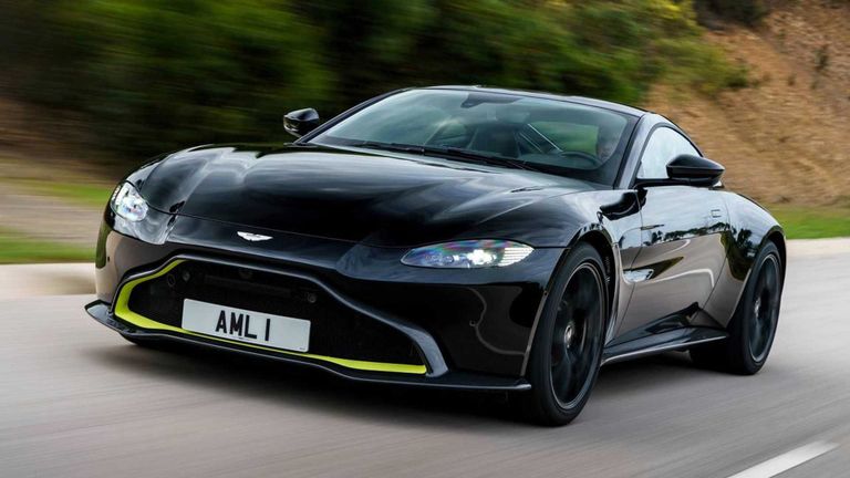 جيرمي كلاركسون خبير السيارات البريطاني