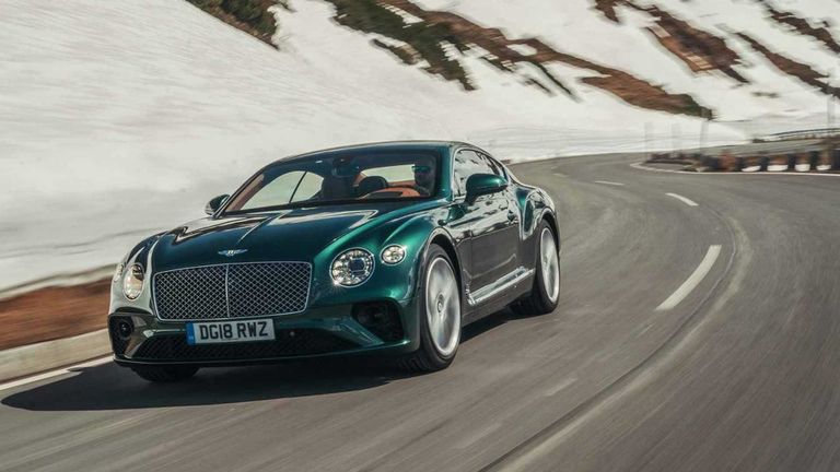 جيرمي كلاركسون خبير السيارات البريطاني