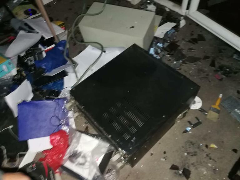 ملثمون يقتحمون مقر هيئة الإذاعة والتلفزيون الفلسطينية في غزة