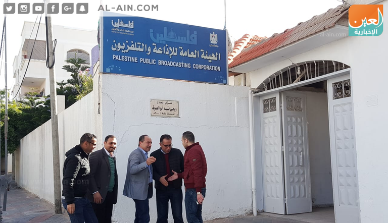 ملثمون يقتحمون مقر هيئة الإذاعة والتلفزيون الفلسطينية في غزة