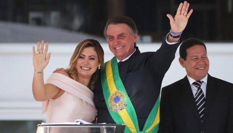 الرئيس البرازيلي جايير بولسونارو وزوجته ميشيل