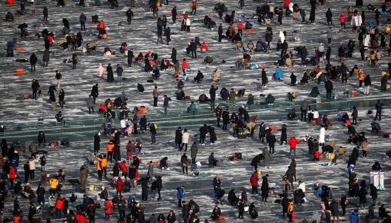 مهرجان الصيد على الجليد في كوريا الجنوبية