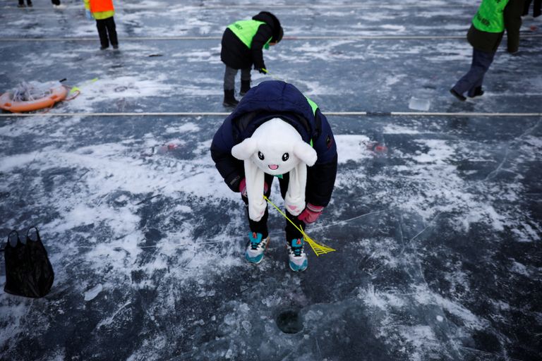 مهرجان الصيد على الجليد في كوريا الجنوبية