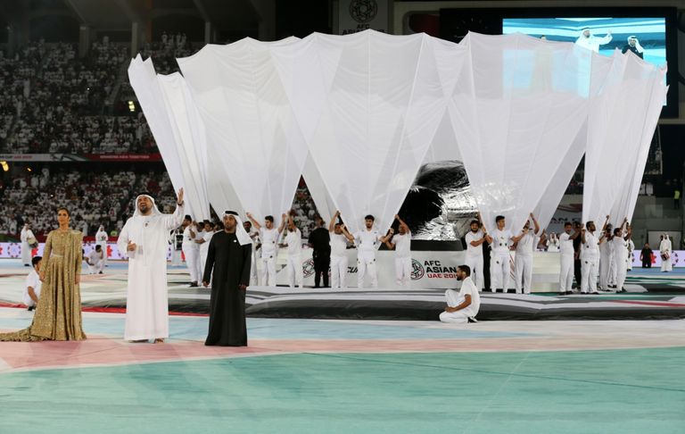 نجوم الإمارات يتألقون في حفل افتتاح كأس آسيا 2019