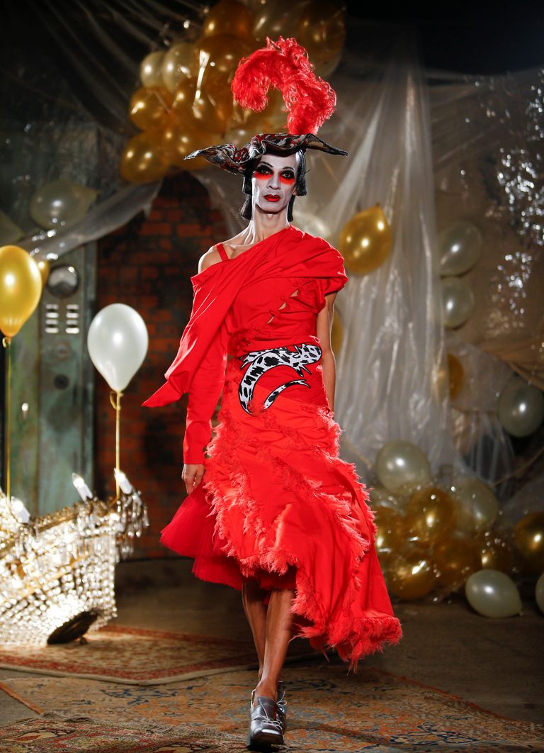 أحدث وأغرب الصيحات في أسبوع الموضة لأزياء الرجال بلندن