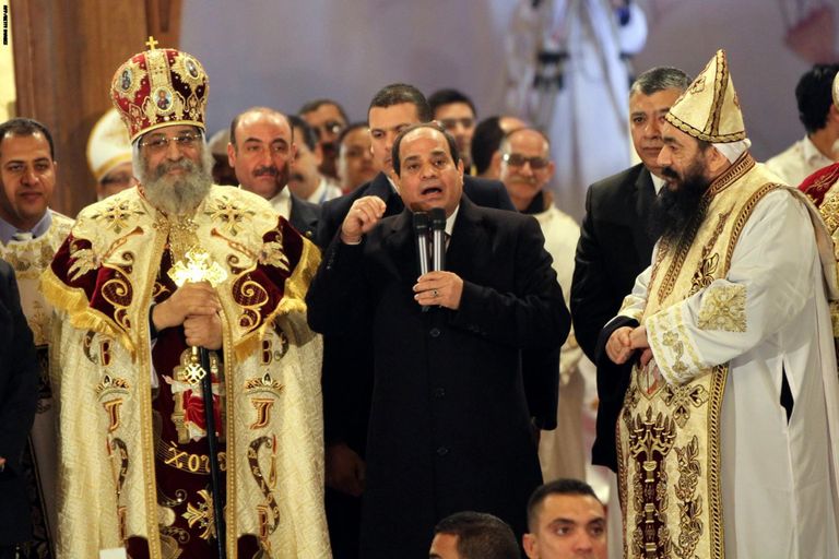 الرئيس السيسي يشارك باحتفال الأقباط بعيد الميلاد - أرشيفية شيخ الأزهر الدكتور أحمد الطيب والبابا تواضروس - أرشيفية