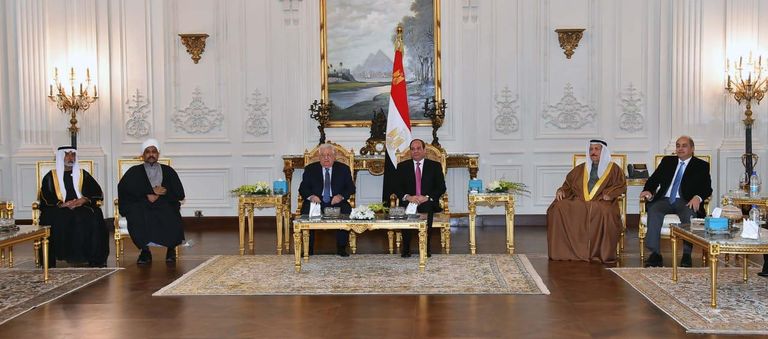 الإمارات تشارك في افتتاح مسجد وكاتدرائية بمصر