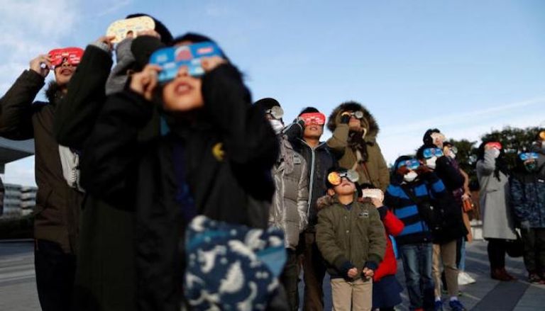 طوكيو تشهد أول كسوف منذ 3 أعوام