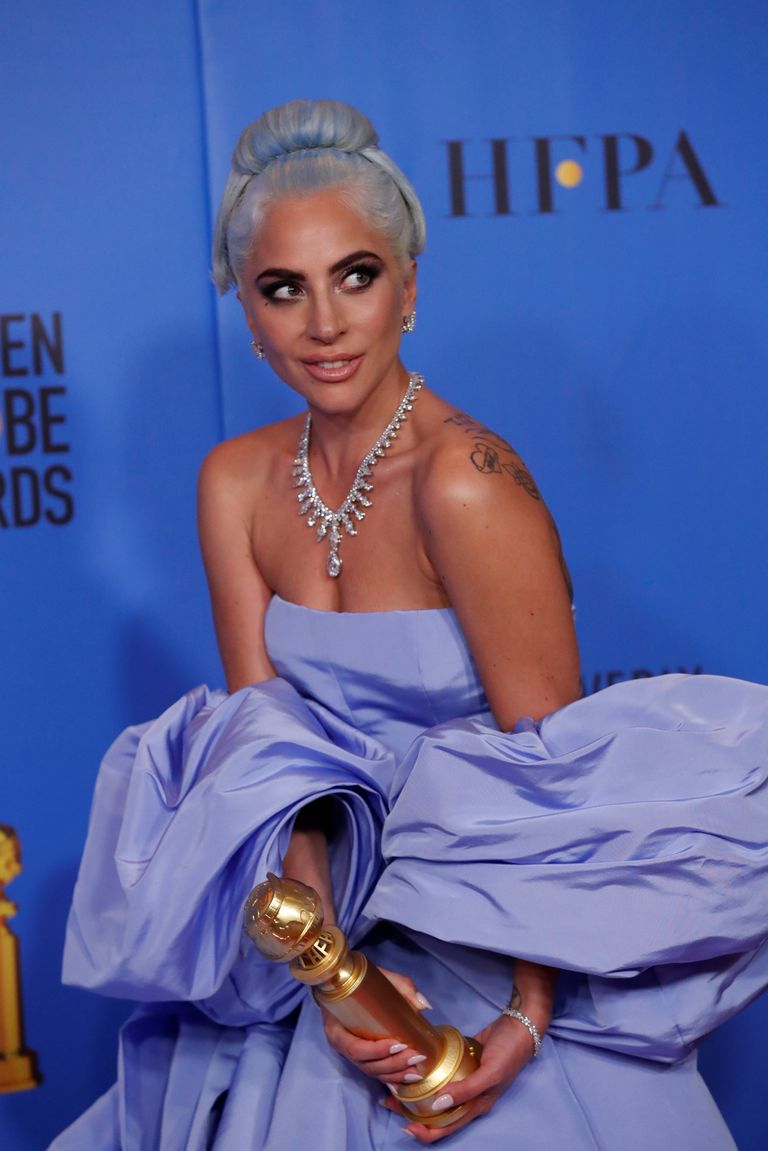 ليدي جاجا تفوز بجائزة جولدن جلوب