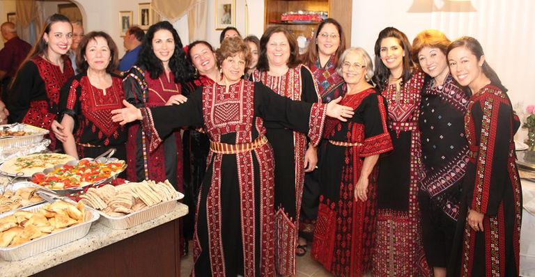 الكاتبة سوزان دراج 