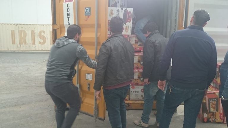 شحنة مسدسات تركية مهربة إلى ليبيا