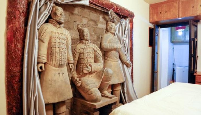 فندق يمنح السائحين فرصة معاصرة محاربي أول جيوش الصين