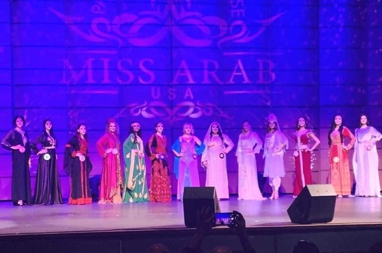 العراقية الأمريكية آية أغا لحظة تتويجها