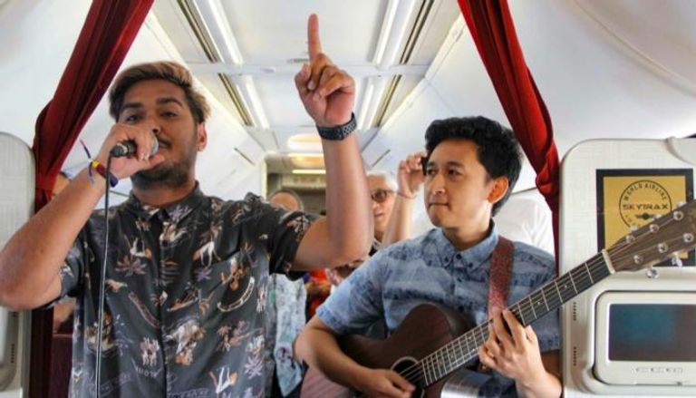 شركة طيران إندونيسية تقدم حفلات موسيقية خلال رحلاتها