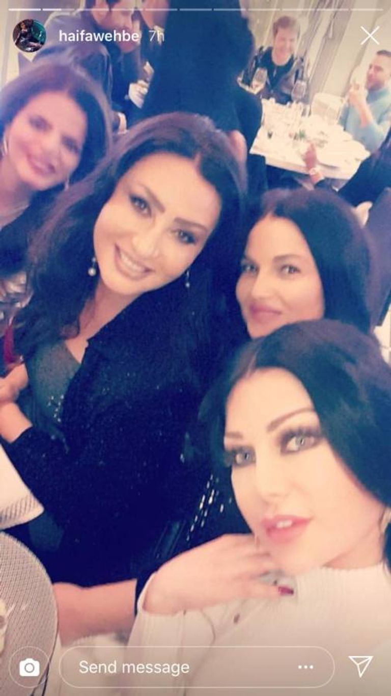 هيفاء وهبي ولطيفة العرفاوي الفنانتان فلة الجزائرية ولطيفة العرفاوي