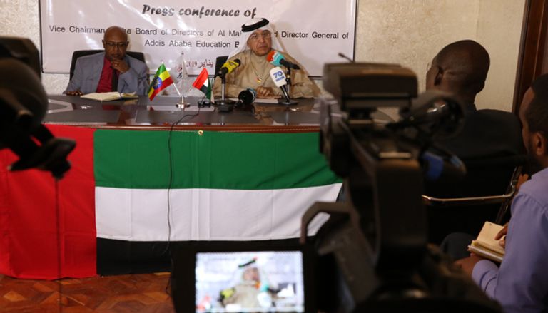 ميرزا الصايغ عضو هيئة آل مكتوم الخيرية