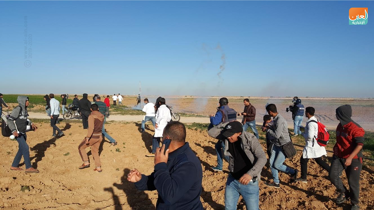 جانب من فعاليات الجمعة الـ42 لمسيرة العودة جانب من فعاليات الجمعة الـ42 لمسيرة العودة